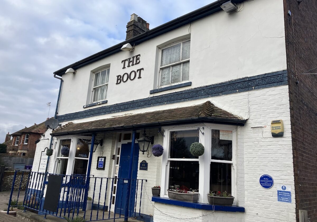 The-Boot-Kimpton-before 1